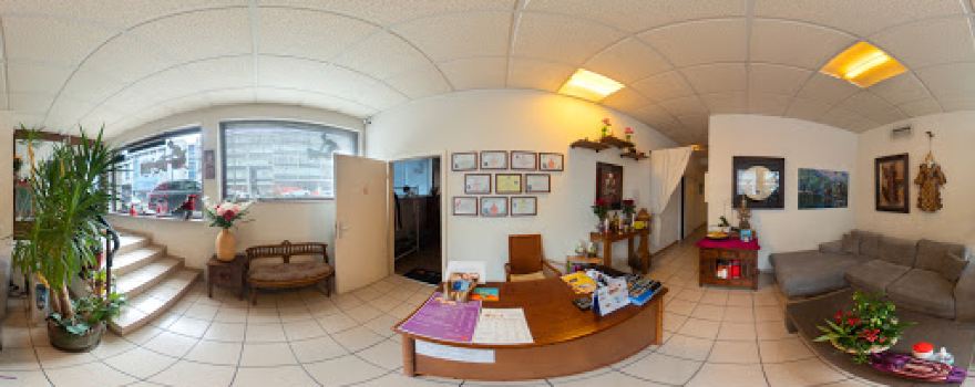 Suksawat Thai Center