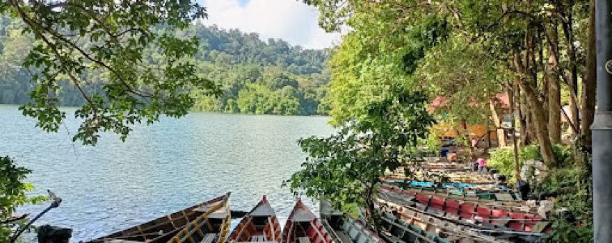 Hill Lake View Resort