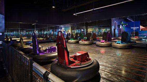 Stars and Strikes Family Entertainment Center