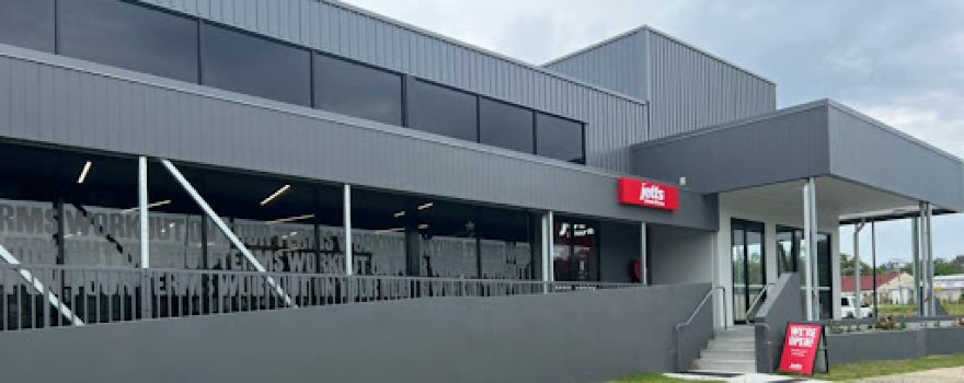Jetts 24 hour fitness Mt Warren Park