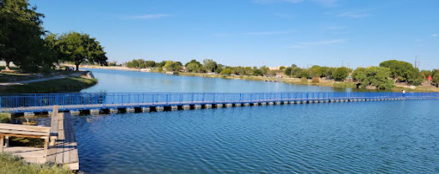 Lake Carlsbad Beach Park
