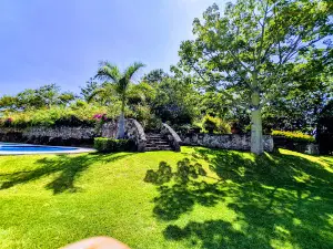 Santa Fe Social Golf Club