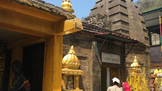 Mata Baglamukhi Temple, Kangra