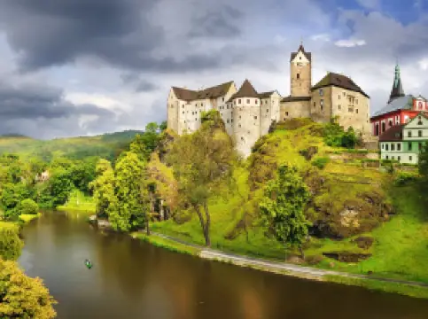 Loket Castle
