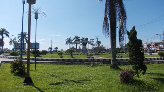 Bundaran Landasan Ulin Banjarbaru