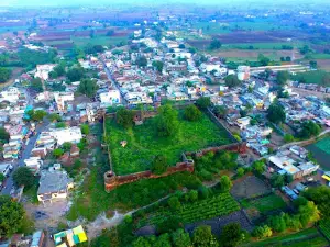 Punasa Fort
