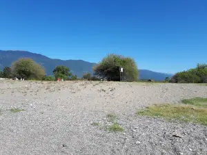 Alakhadzi Beach