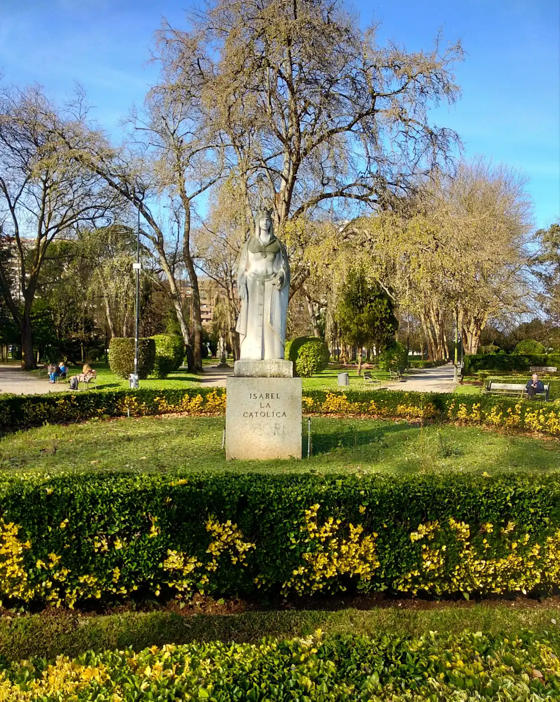 Hotels near Isabel la Catolica Paark
