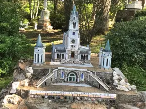 Ave Maria Grotto