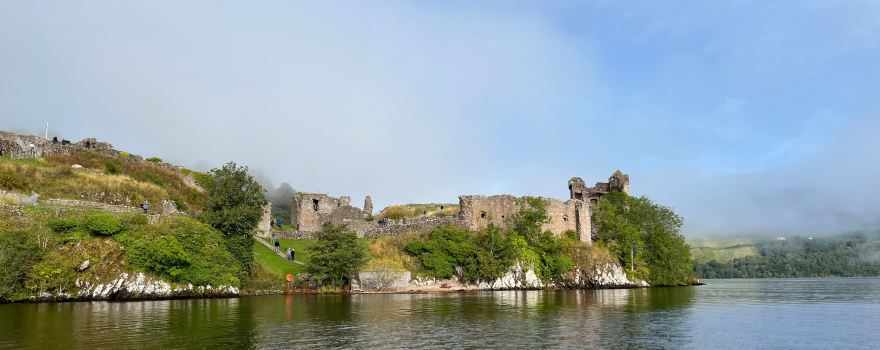 Castle Cruises Loch Ness