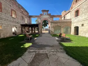 Valley of the 6 Senses