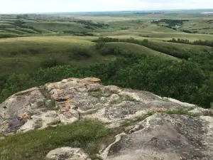 St. Victor's Petroglyphs Provincial Historic Park