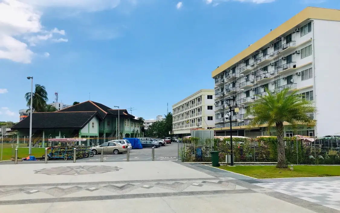 Hotels near Istana Darussalam