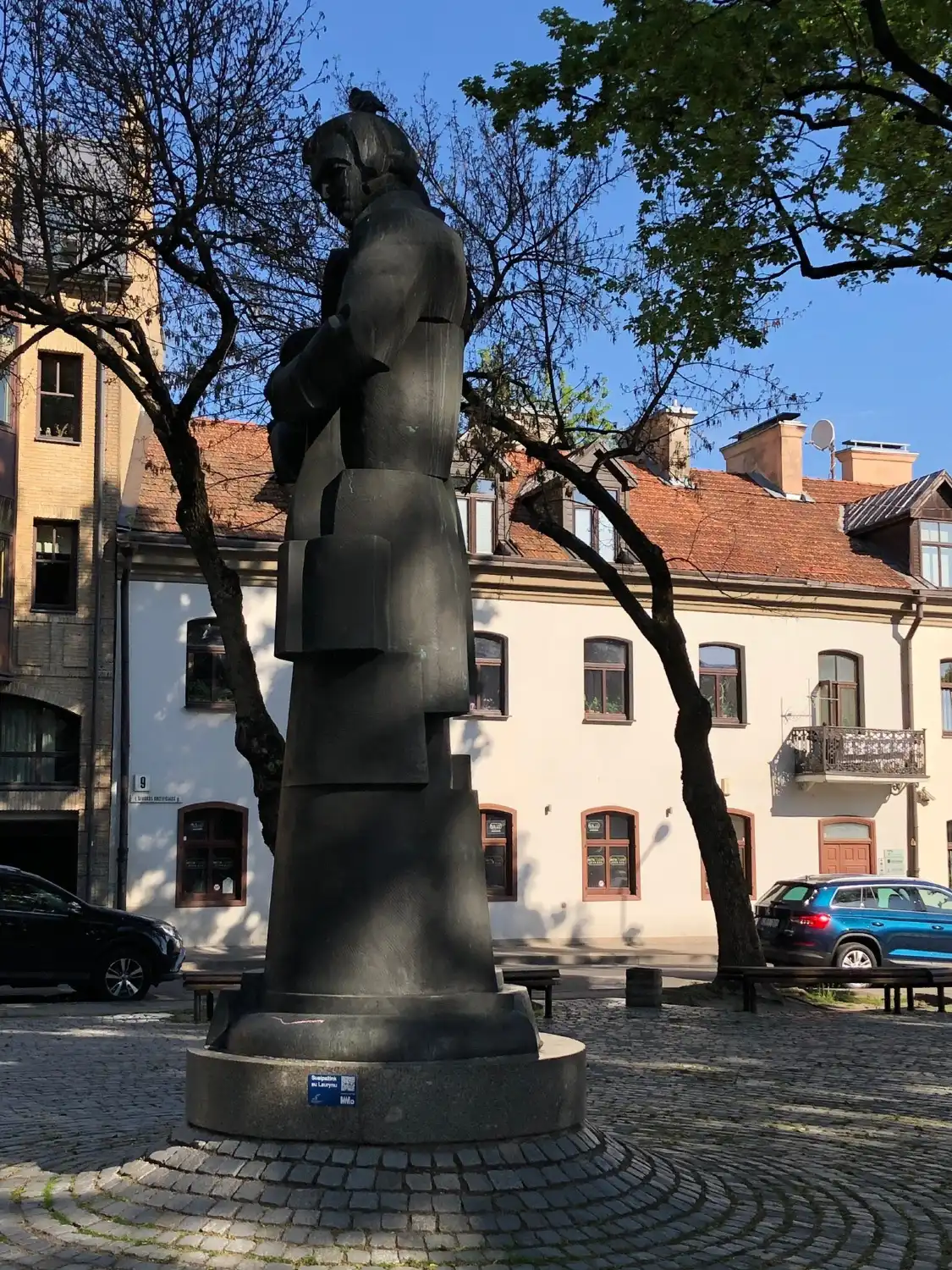 Hotels near Statue of Laurynas Gucevičius