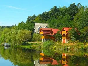 Lacul Mujdeni