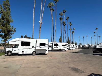 Camping World - Bakersfield