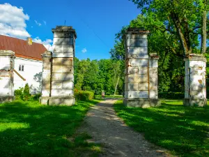 Varakļāni Palace