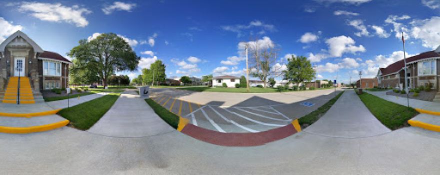 Bloomfield (IOWA) Public Library