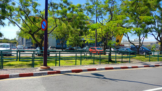 Stadium Public Swimming Pool