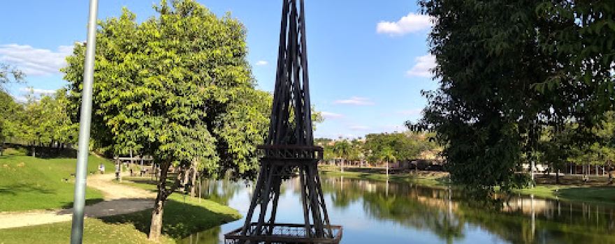Lakes' Park