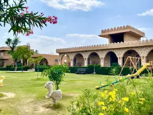 Hariyali Dhani Camps & Resort
