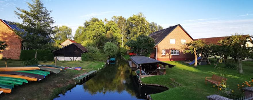 Apartments and boats Gollnick