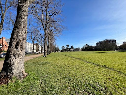 Pump Room Gardens
