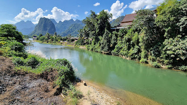 Vang Vieng Local Night Market and Fair