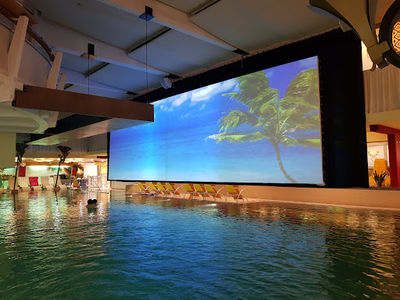 Tropicana - die Cabrio-Therme