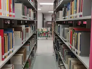 Biblioteca "Rafael Montejano y Aguiñaga" de El Colegio de San Luis, A.C.