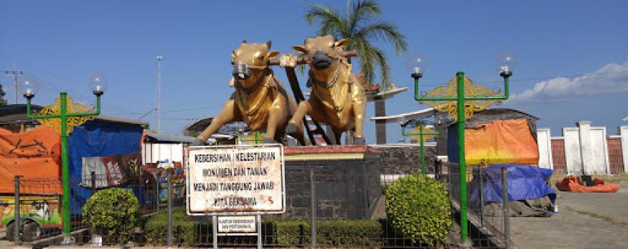 Lapangan Karapan Sapi - Giling