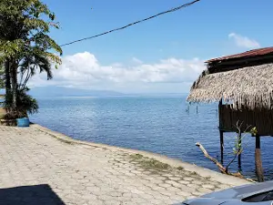 Mariscos Muelle Municipal Izabal