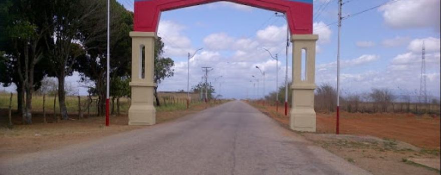 ARCO DE ENTRADA DE URICA