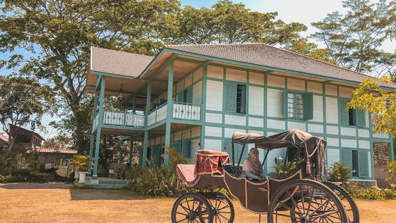 Gamplong Studio Alam