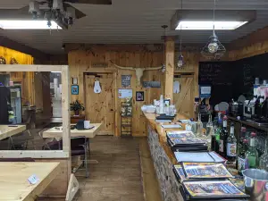 Buddy Boy Winery and Restaurant