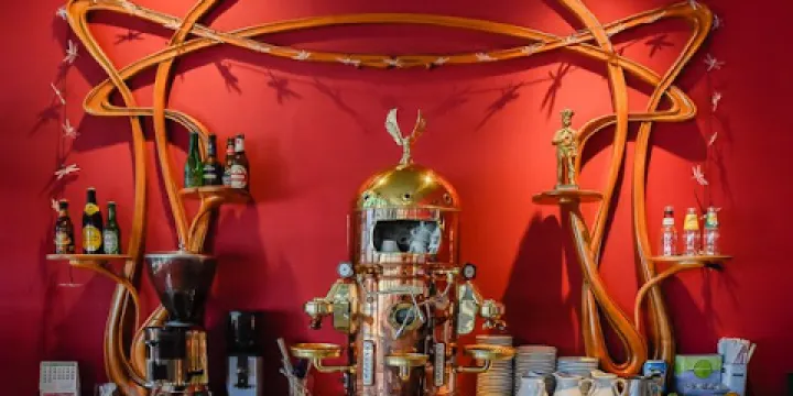 新藝術與裝飾藝術博物館