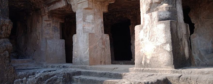 Patur caves Shiva Temple