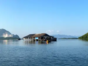 Hồ Thủy Diện Thác Bà