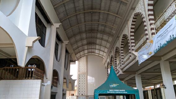 Remas Masjid Besar Baiturrahman Genteng