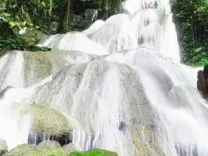 Air Terjun Bertingkat Miyah, Distrik Miyah Kabupaten Tambrauw