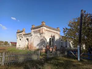 Kompleks Budivelʹ Mayetku Pomishchyka A.rakovycha