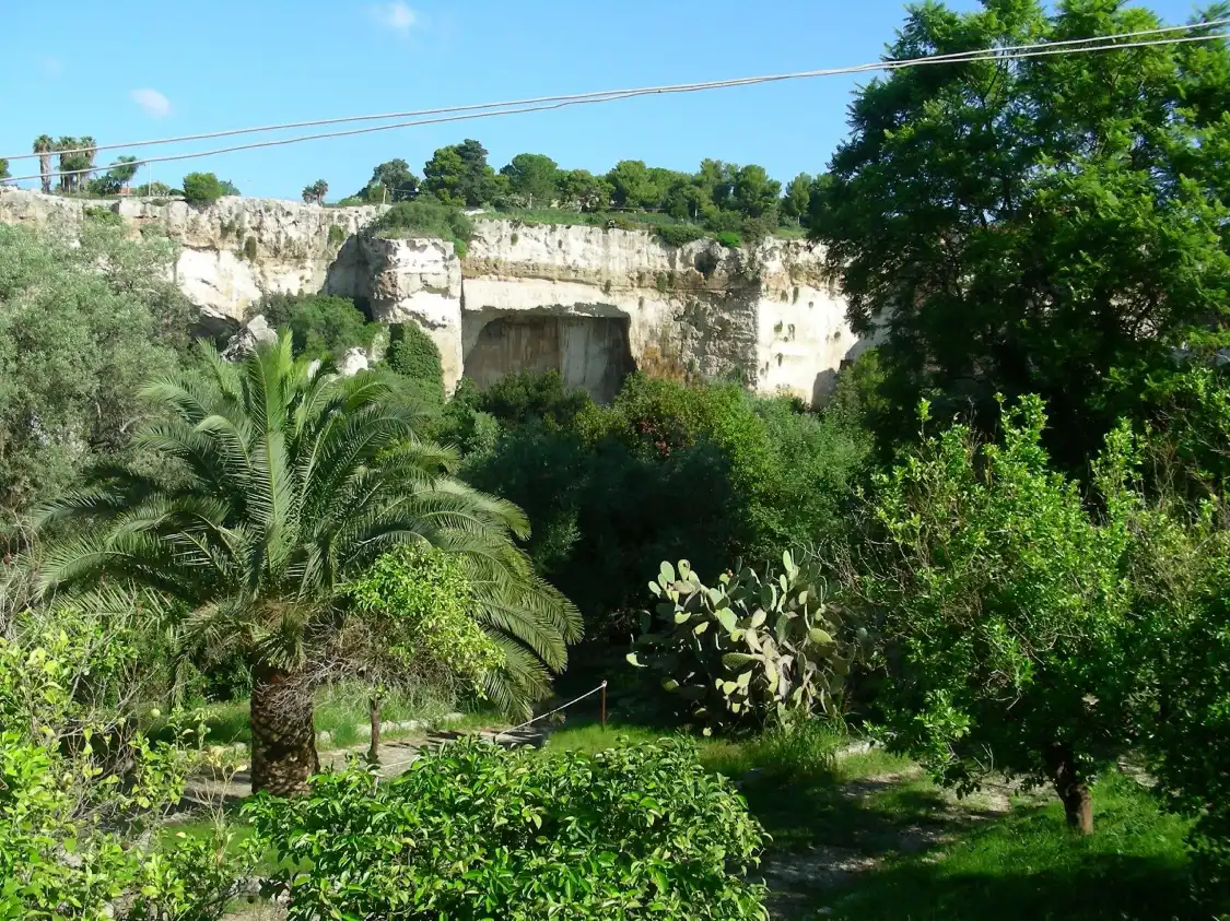 Hotel in zona Latomia del Paradiso