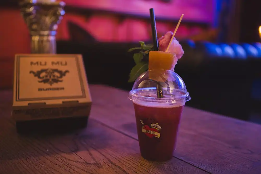 Hotels near Mu Mu: Lounges Cabaret Club