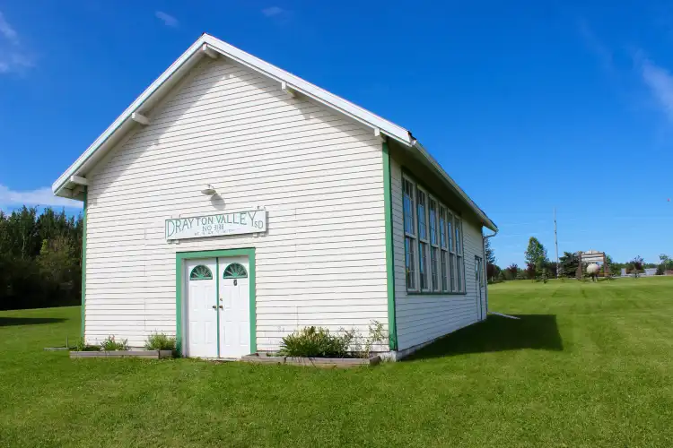 Khách sạn Holiday Inn Express tại Drayton Valley