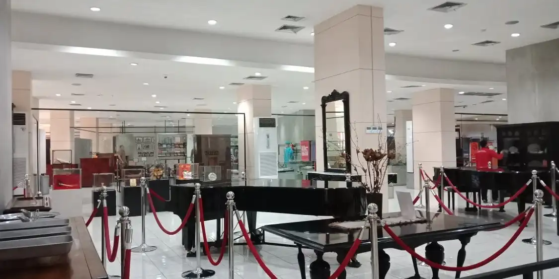 Hotels near Siola Surabaya Museum