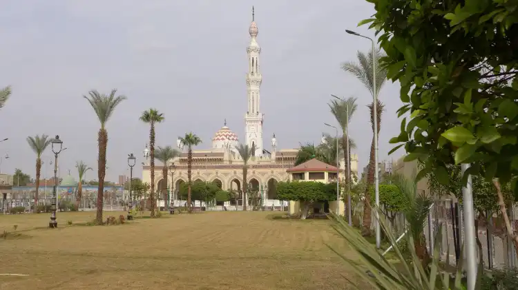 Hotels near Behind Salam Mosque Affairs