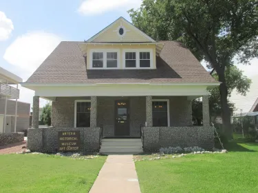 Historical Museum & Art Center