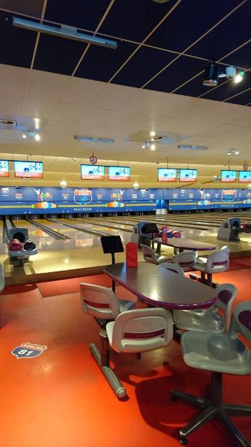 S'pace bowling weyler