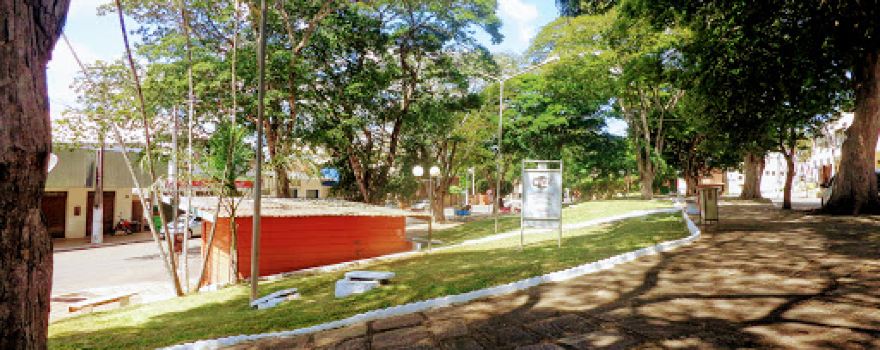 Praça Ilete Bueno