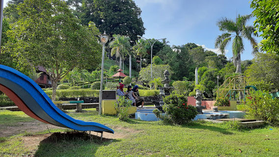Taman Purbakala Batu Pake Gojeng